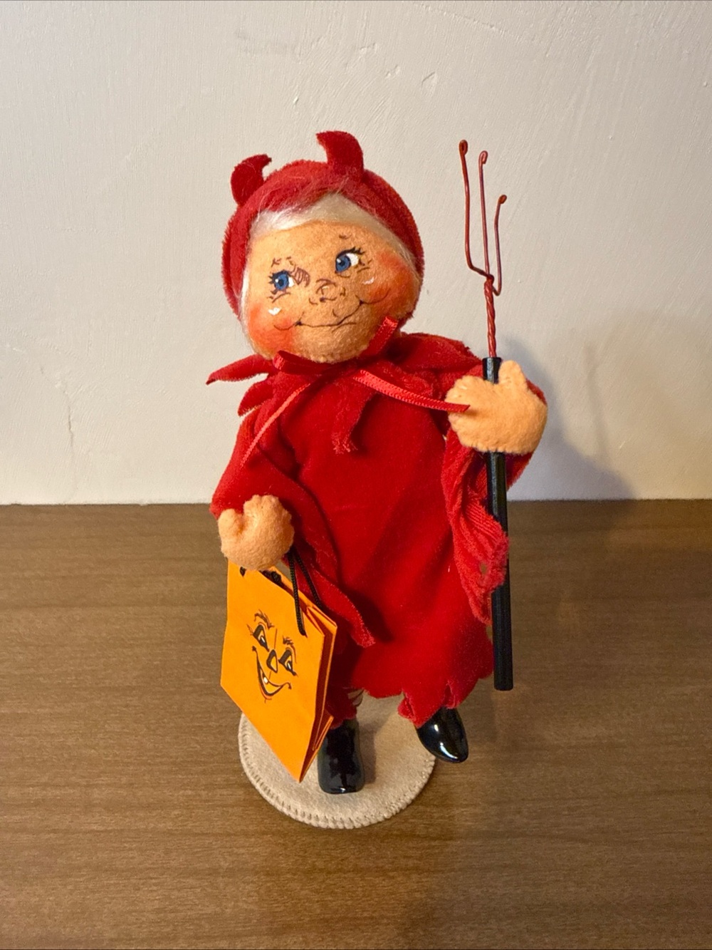 New 2007 Annalee Halloween 8” Trick or Treat Devil Kid Doll 202107 Original Bag